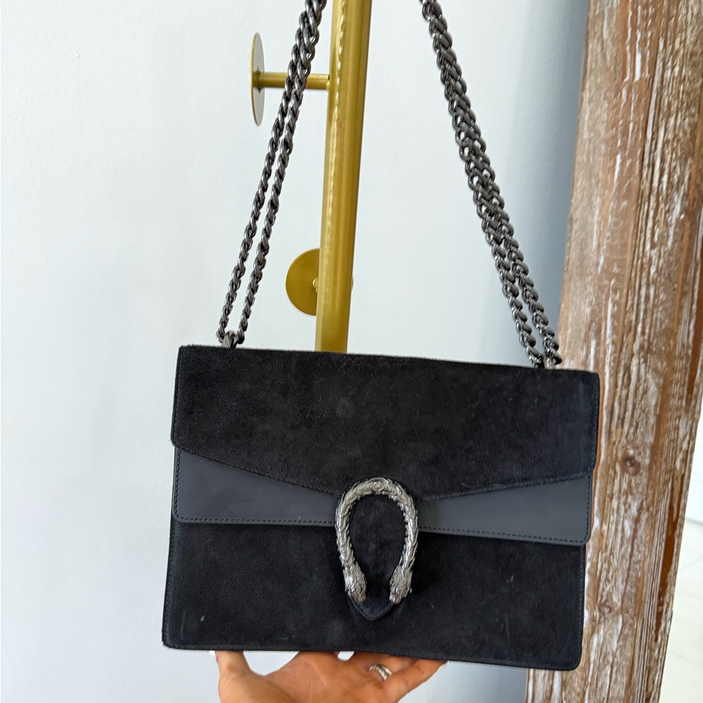 Elegant Black Chain Shoulder Bag - Picture 2 of 13